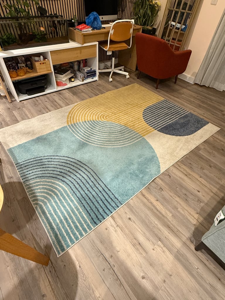 Rug