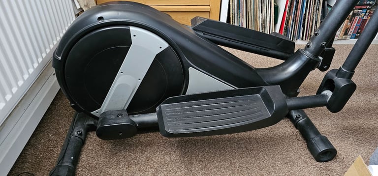 Cross trainer roger black for Sale Gumtree