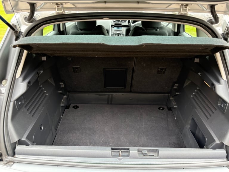 2014 Peugeot 3008 1.6 HDi Active 5dr HATCHBACK Diesel Manual