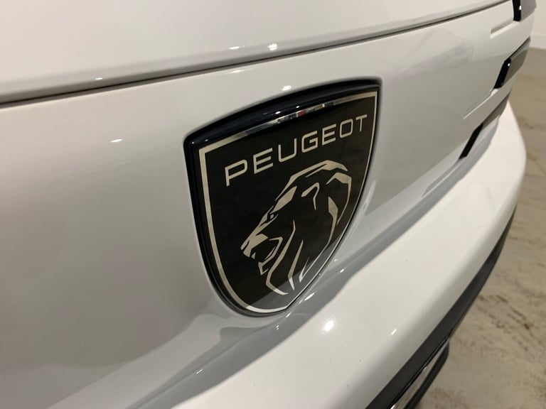 2025 Peugeot Partner 1.5 BlueHDi 100 Professional Crew Van PANEL VAN DIESEL Manual