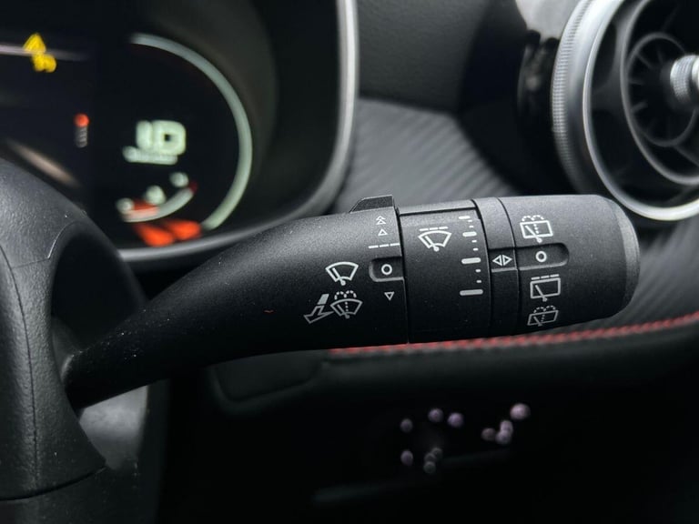 2023 MG MG ZS 1.0 T-GDI Exclusive SUV 5dr Petrol Auto Euro 6 (111 ps) SUV PETROL Automatic