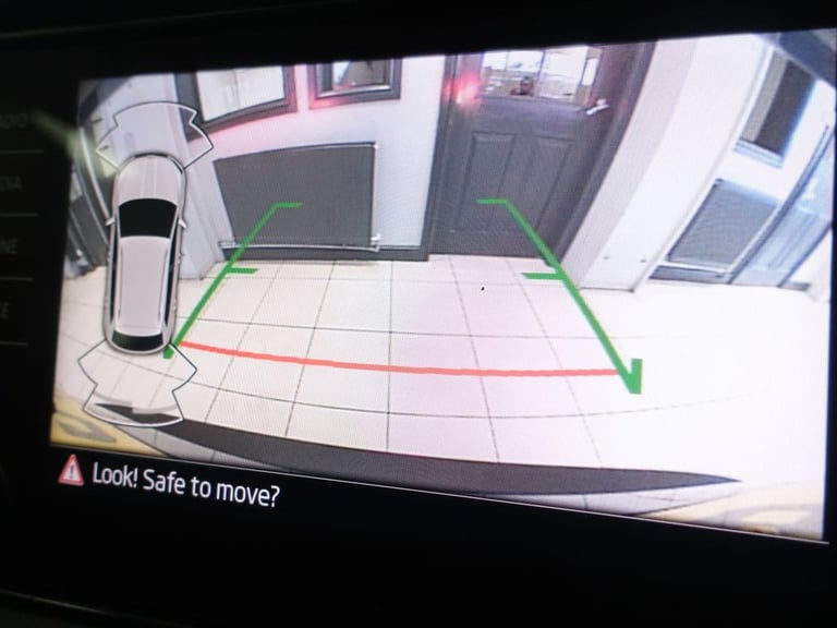 2021 Skoda Karoq 2.0 TDI SE Drive SUV 5dr Diesel DSG Euro 6 (s/s) (116 ps) ESTATE Diesel Automatic