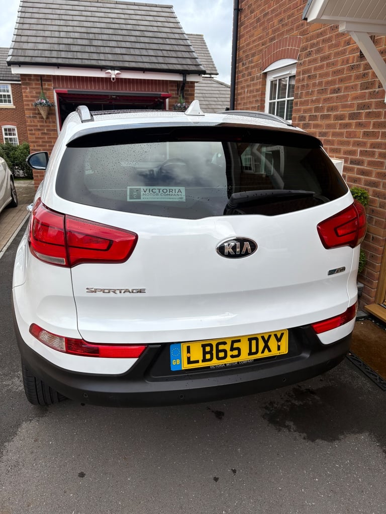 Kia, SPORTAGE, Estate, 2016, Manual, 1685 (cc), 5 doors