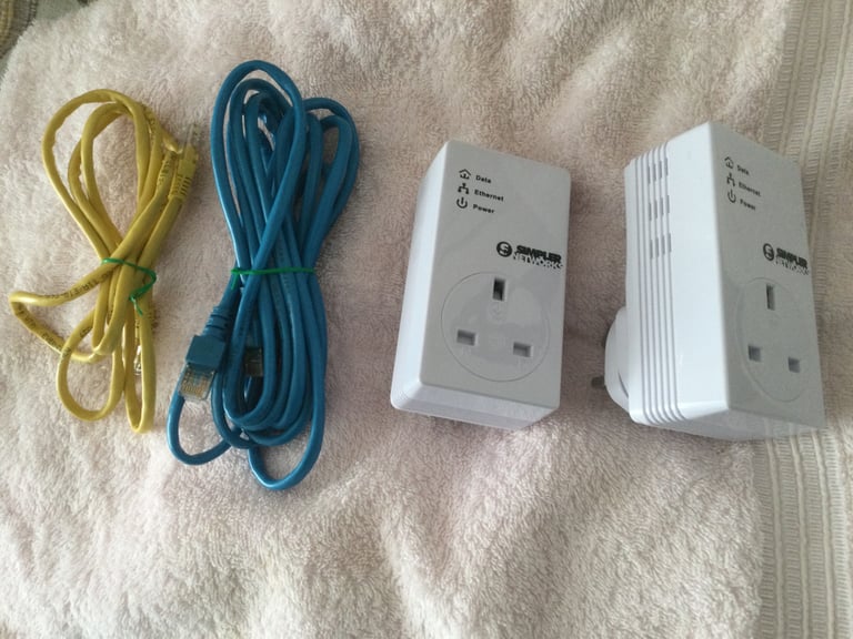 image for 2 x Simpler Networks HP200PT64BT Passthrough powerline adapters