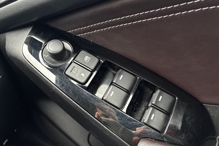 2017 Mazda Mazda3 62491 Hatchback Petrol Manual