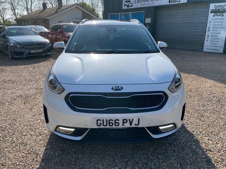 2016 Kia Niro 1.6 GDi Hybrid First Edition 5dr DCT ESTATE Petrol/Electric Hybrid Automatic
