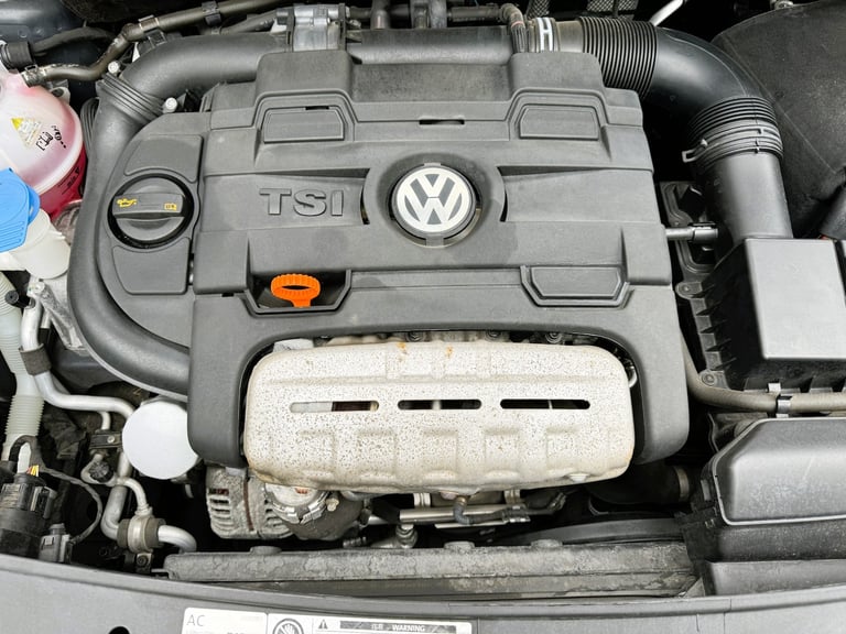 FRESH IMPORT 2012 62 PLATE VOLKSWAGEN CROSS TOURAN 1.4 TSI DSG,AUTO 7 SEATS