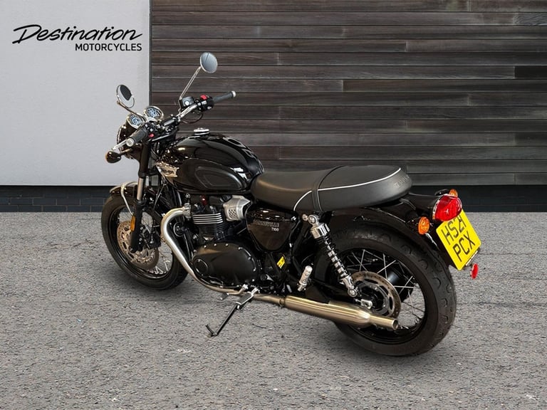 2021 Triumph Bonneville T100 black Manual