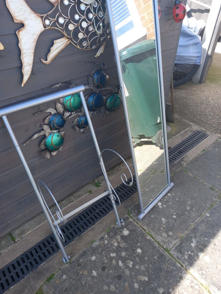 Mirror with stand