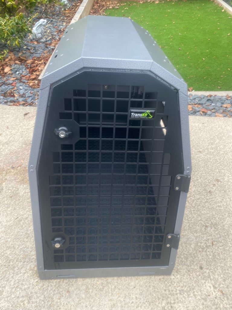 Transk9 B23 - B24 - B37 dog crate also DT box