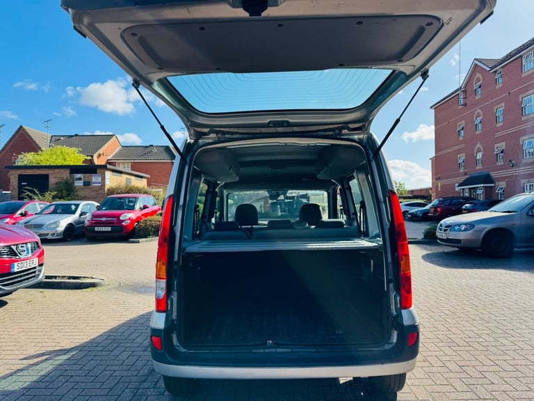 2009 Renault Kangoo 1.6 Expression 5dr Auto MPV Petrol Automatic