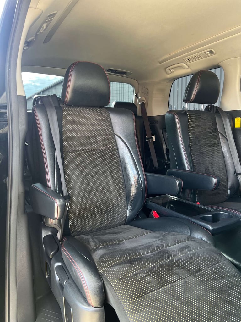 2014 Toyota Vellfire 2.4+GOLDEN EYES+GRADE 4B+FRESH IMPORT+ MPV Petrol Automatic