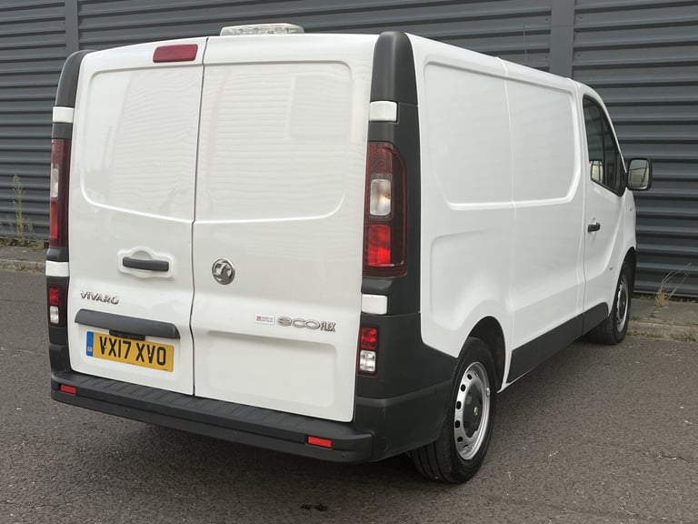 VAUXHALL VIVARO TRAFFIC 1.6 CDTi 2900 ecoFLEX White Manual Diesel 2017