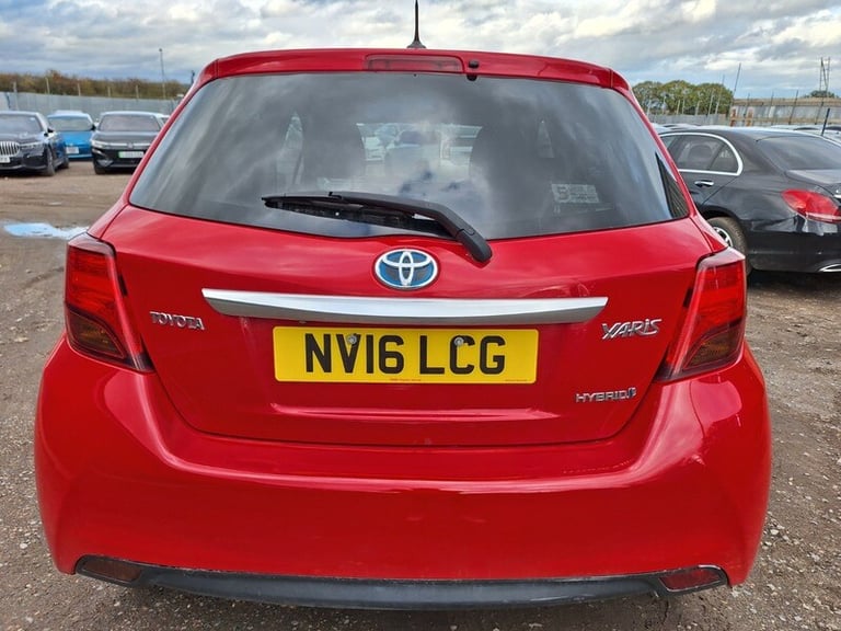 2016 Toyota Yaris 1.5 Hybrid Icon 5dr CVT HATCHBACK PETROL/ELECTRIC Automatic