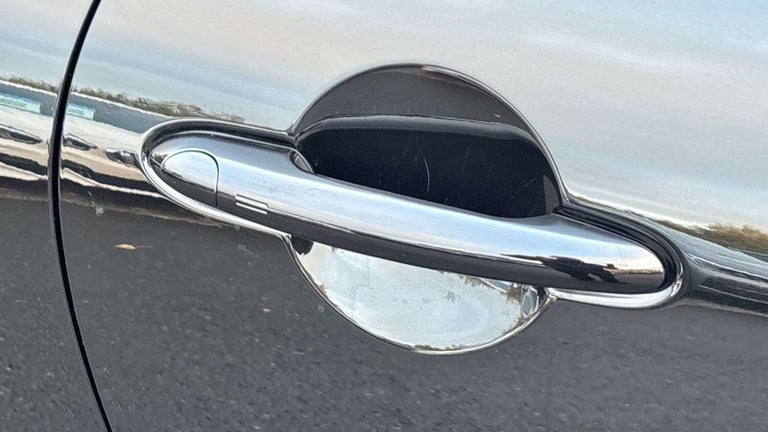 2025 MINI Cooper 2.0 C Exclusive 2dr Auto CONVERTIBLE PETROL Automatic