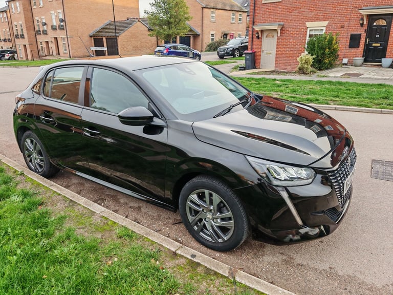 Peugeot, 208, Hatchback, 2022, Manual, 1199 (cc), 5 doors