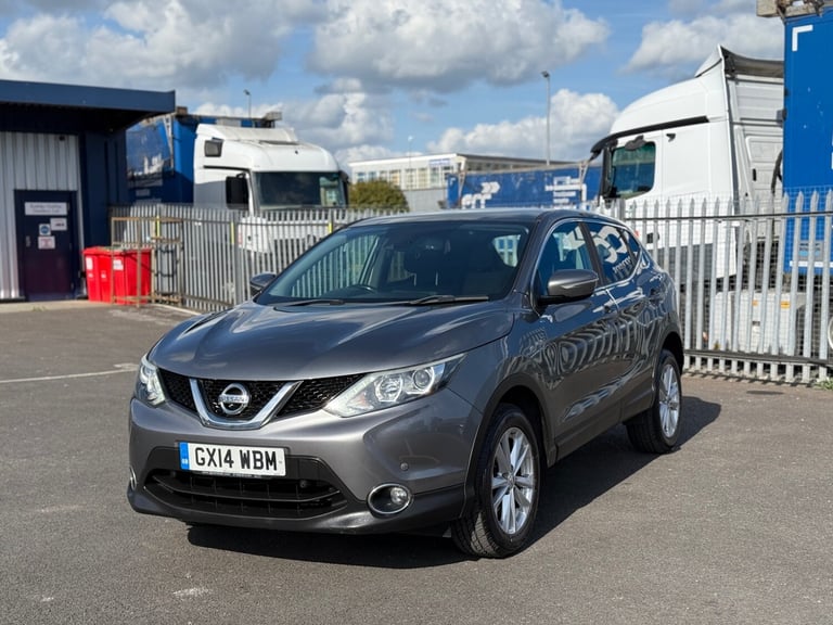 2014 Nissan Qashqai 1.5 dCi Acenta Premium 5dr HATCHBACK Diesel Manual
