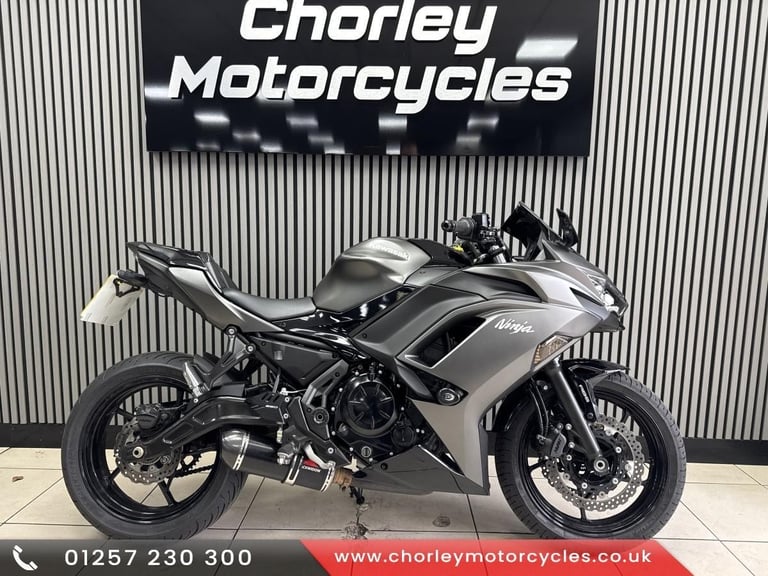 image for 2023 Kawasaki Ninja 650 sports bike Tour adventure ex650