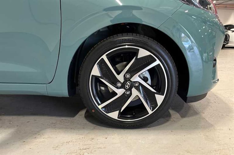 2025 Hyundai i10 1.2 Premium Hatchback 5dr Petrol Auto Euro 6 (s/s) (79 ps) Hatchback Petrol Auto...