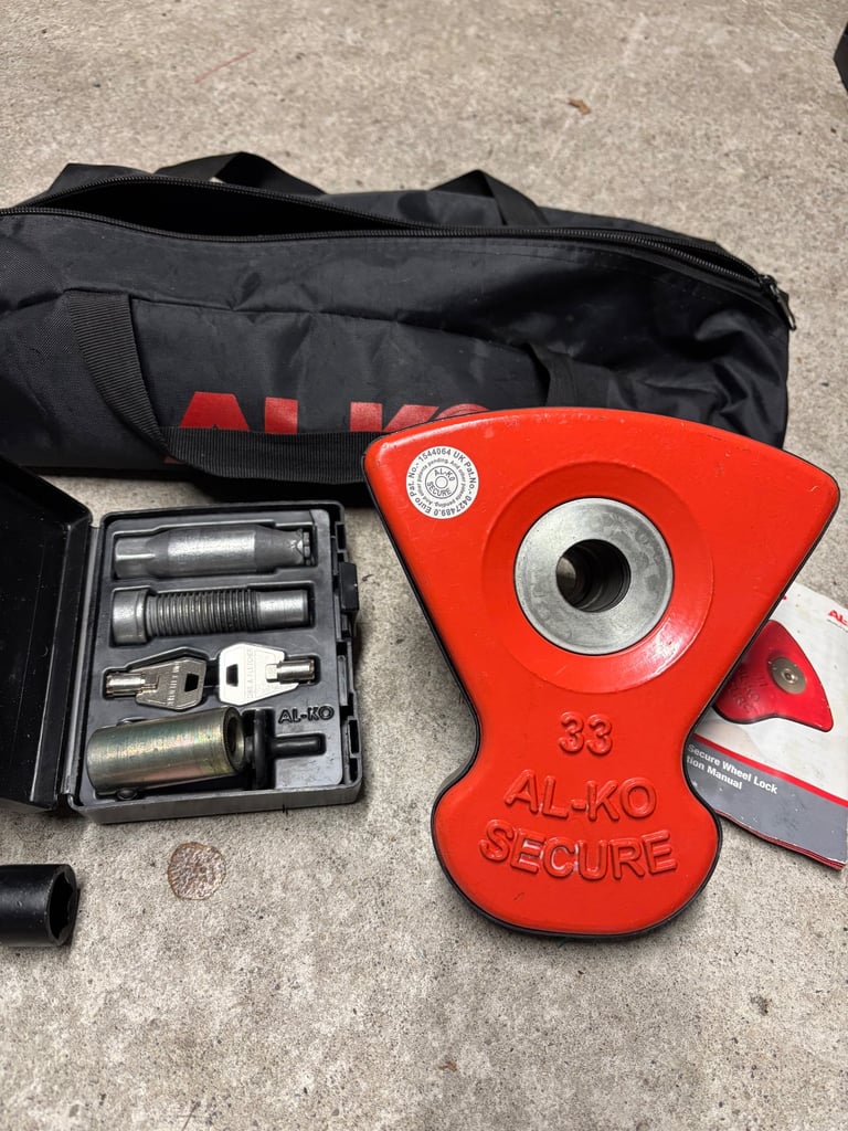 Caravan Alko wheel lock