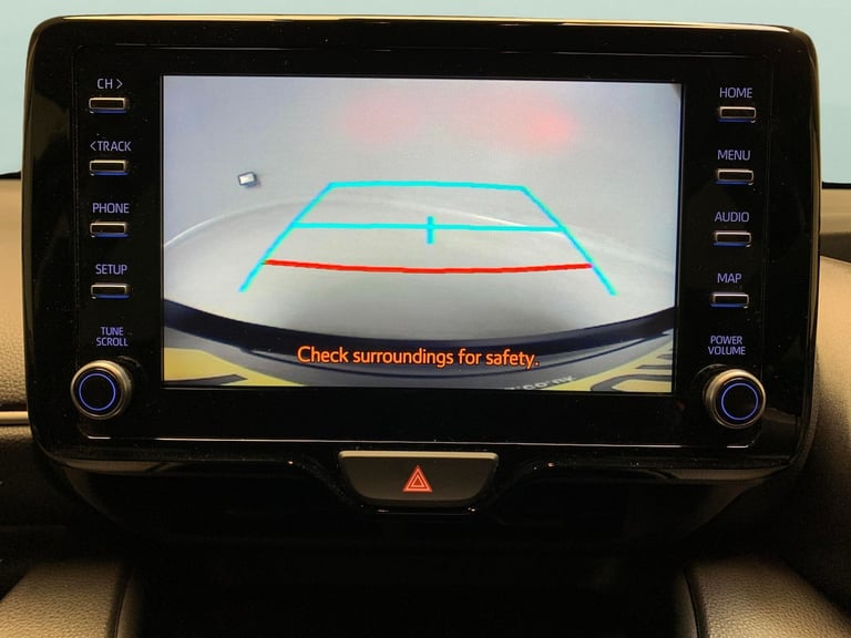 2021 Toyota Yaris 1.5 VVT-h Design Hatchback 5dr Petrol Hybrid E-CVT Euro 6 (s/s) (116 ps) -  Hat...