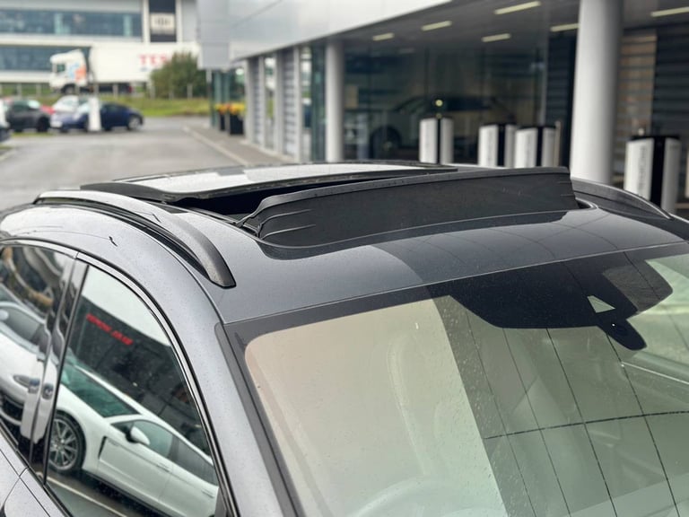 2024 Porsche Macan 5dr PDK SUV Petrol Automatic