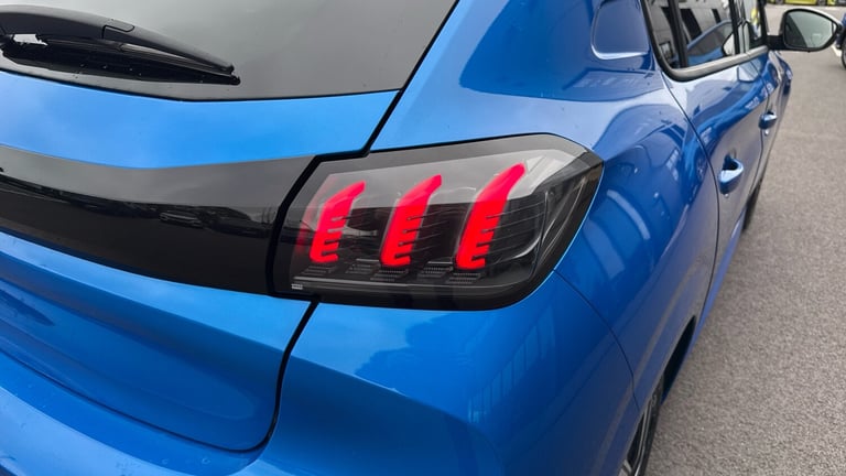 2022 Peugeot 208 1.2 PureTech Allure Premium + Hatchback 5dr Petrol Manual Euro 6 (s/s) (100 Hatc...