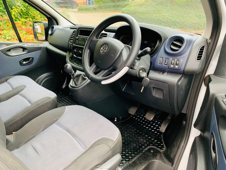 2014 1.6 CDTI EX BT VAUXHALL VIVARO VAN LOW 113000 MILES MOT till 8/2026 TRAFIC NV300 NO VAT