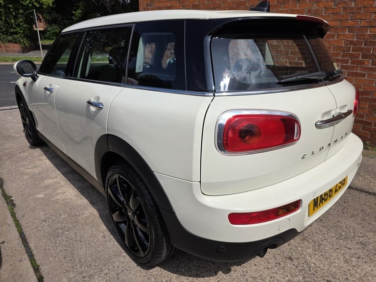 2016 MINI Clubman 1.5 ONE 5DR Manual White Estate Petrol Manual