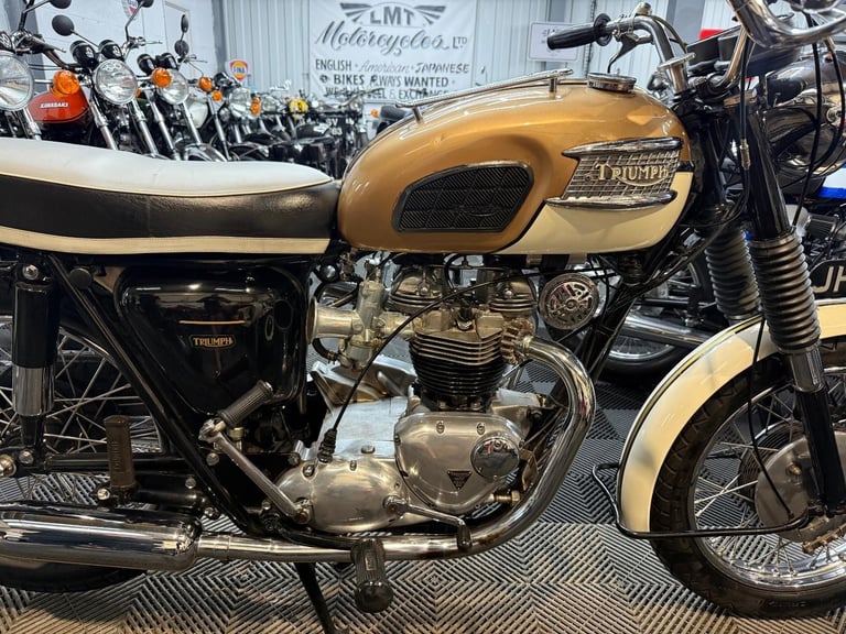 1964 Triumph T120 Bonneville 649cc, lovely useable classic, px welcome 