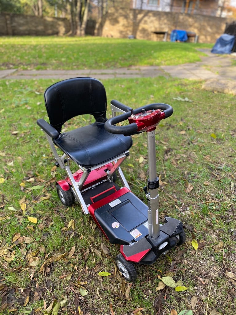 Mobility Scooter (Auto-Fold) - MUST GO ASAP - REDUCED