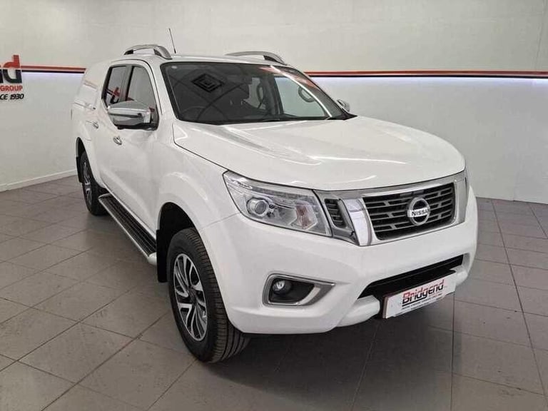 image for 2019 Nissan Navara 2.3 dCi Tekna Pickup Double Cab 4dr Diesel Manual 4WD Euro 6 (s/s) (190 ps) PI...