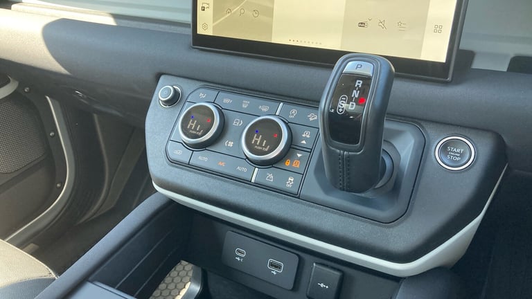 2022 Land Rover Defender 3.0 D250 XS Edition 110 5dr Auto Diesel Estate Estate Diesel Automatic