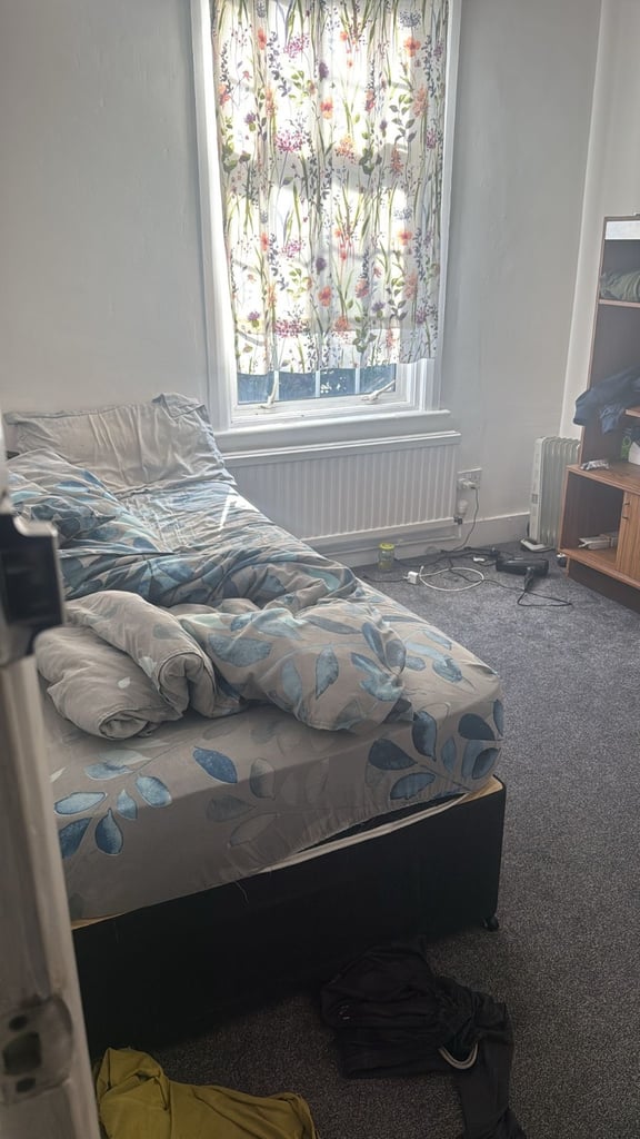Single Room in newham