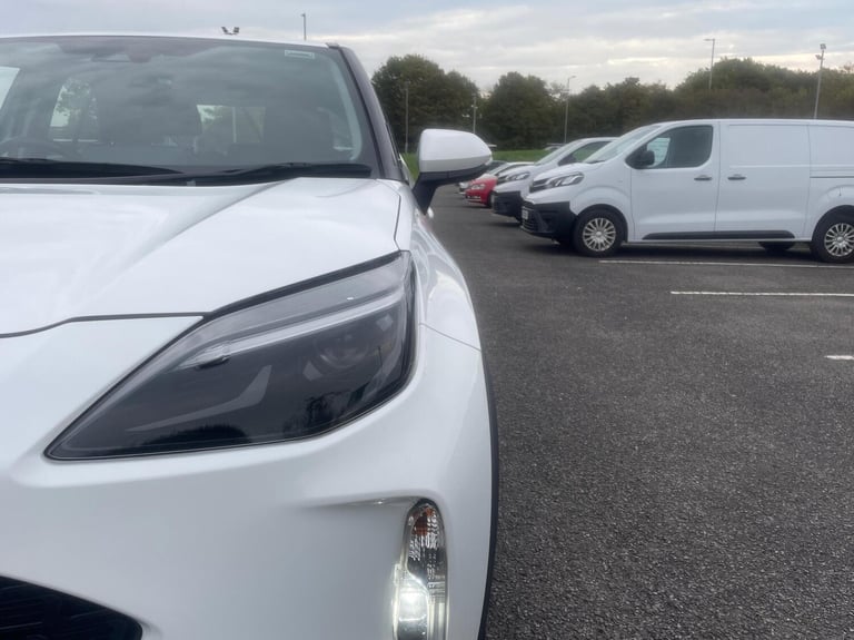2024 Toyota Yaris 1.5 Hybrid Icon 5dr CVT Estate Hybrid Automatic