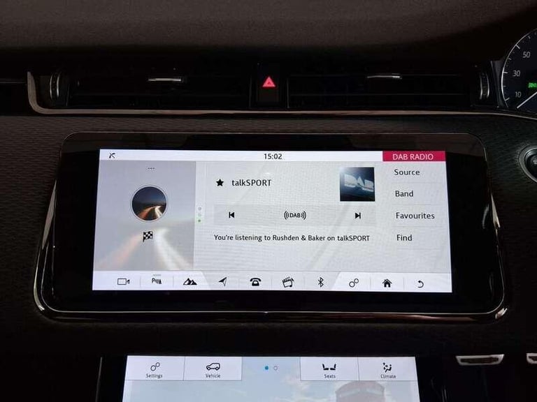 2019 Land Rover Range Rover Evoque 2.0 D180 R-Dynamic S SUV 5dr 4WD ESTATE Diesel Automatic