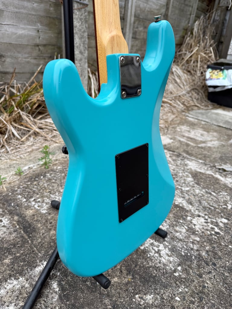 Custom Stratocaster electric guitar professionally setup & new strings 