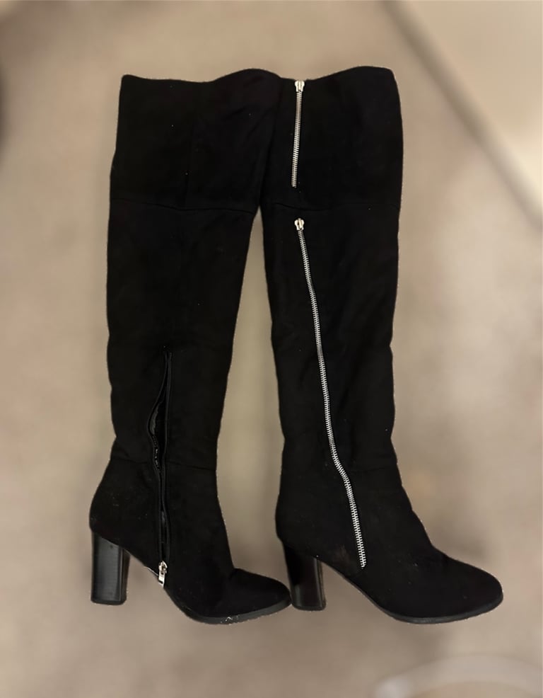Over knee boots