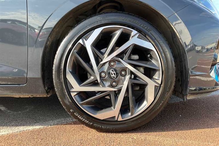 2022 Hyundai i20 1.0 T-GDi MHEV Premium Hatchback 5dr Petrol Hybrid DCT Euro 6 (s/s) (100 ps Hatc...