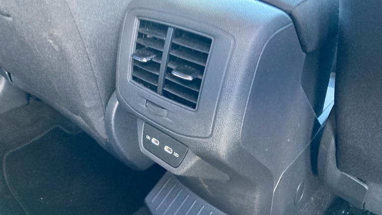 2022 Volkswagen T-Roc 1.5 TSI Life 5dr Petrol Hatchback Hatchback Petrol Manual