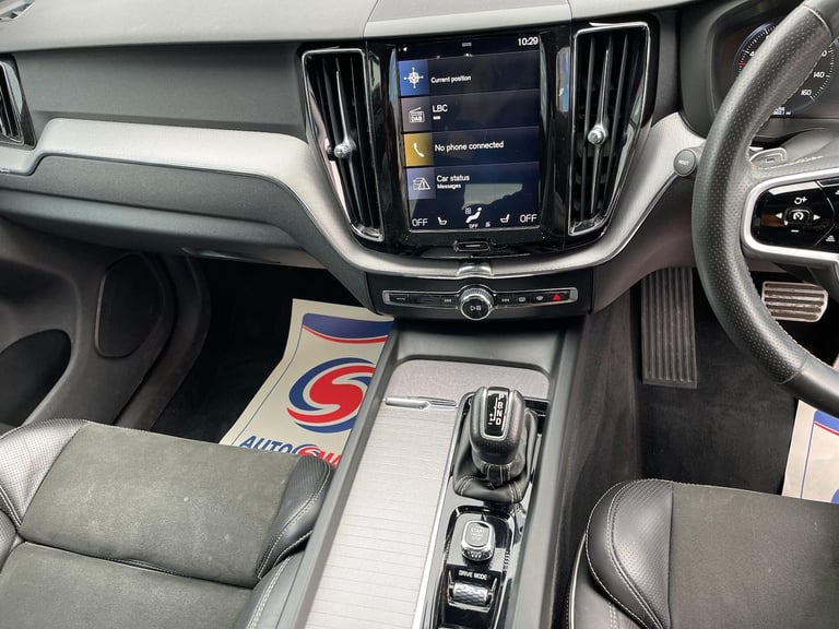 2019 Volvo XC60 2.0 T5 R-Design Auto AWD Euro 6 (s/s) 5dr ESTATE Petrol Automatic