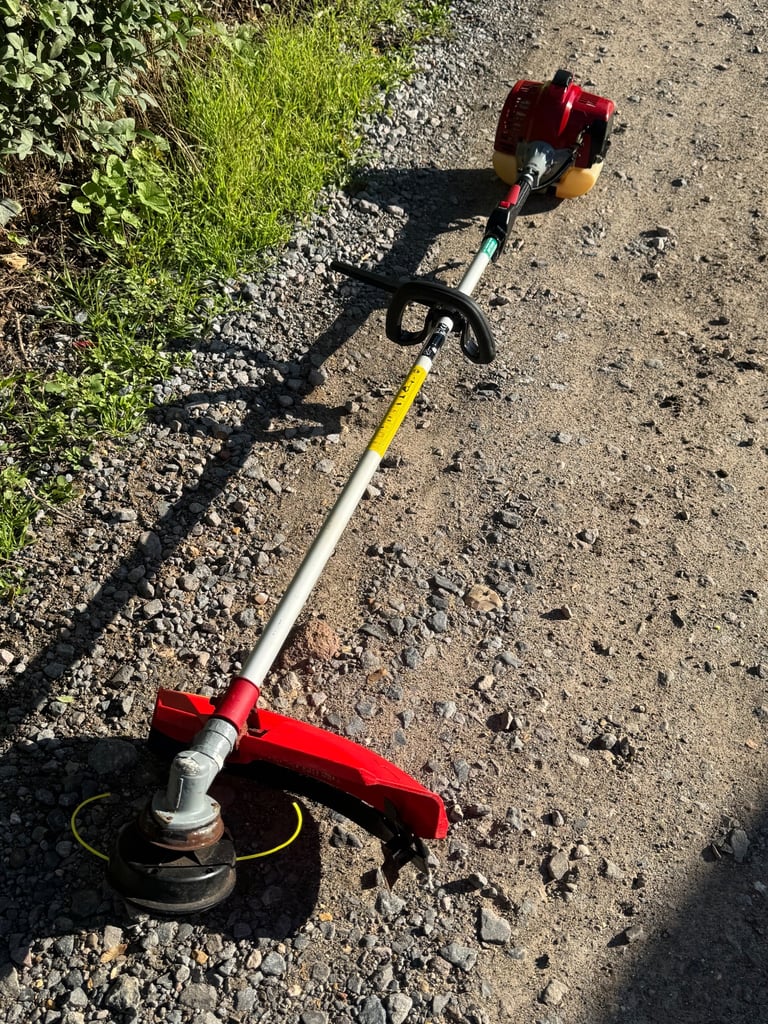 Sanli GT-25 petrol strimmer good working order 
