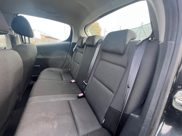 Peugeot, 207, Hatchback, 2009, Manual, 1398 (cc), 5 doors