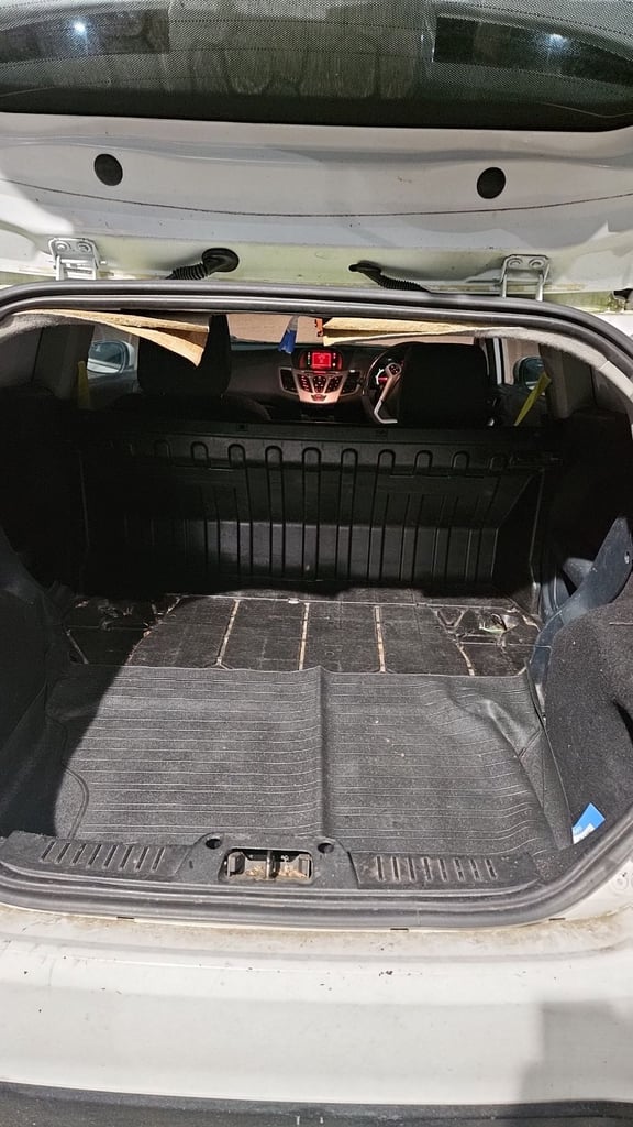 Ford, FIESTA, Car Derived Van, 2010, Manual, 1560 (cc)