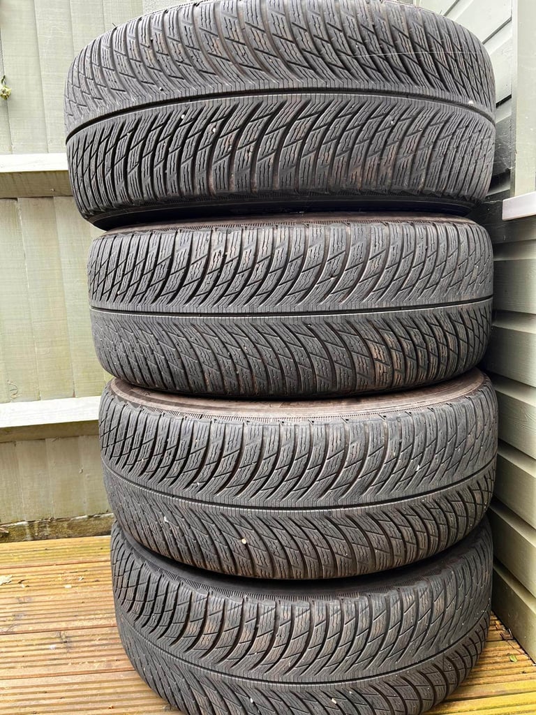 image for 4 x BMW tyres - Michelin Pilot Alpin 5 SUV ZP RSC