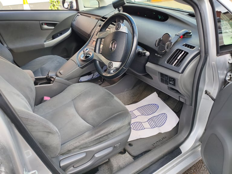 Toyota Prius hybrid 1.8 ltr petrol
