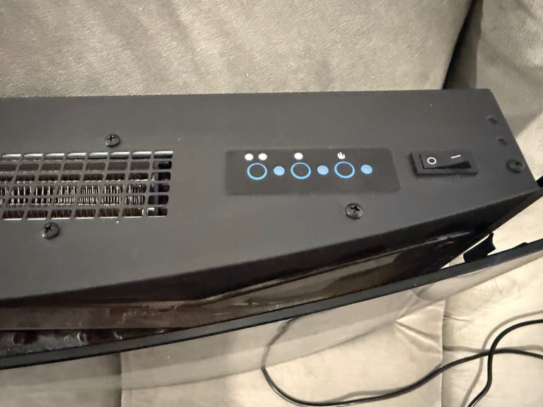 Curved electric fire with remote 