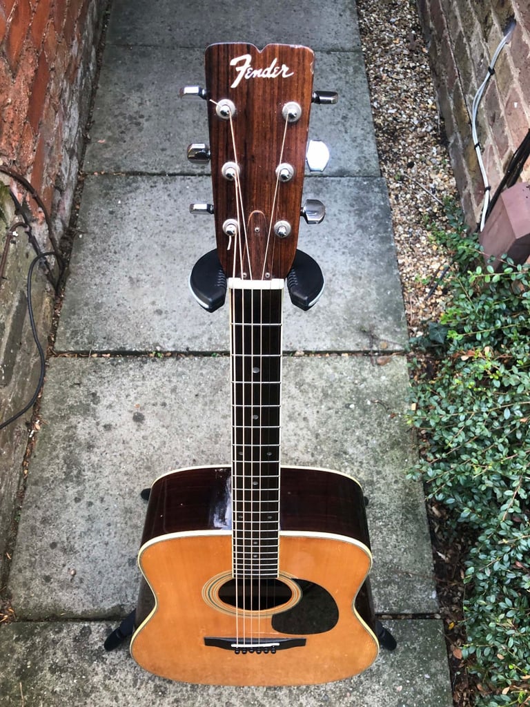 Fender F-85 vintage acoustic guitar (made in Japan, 70s)