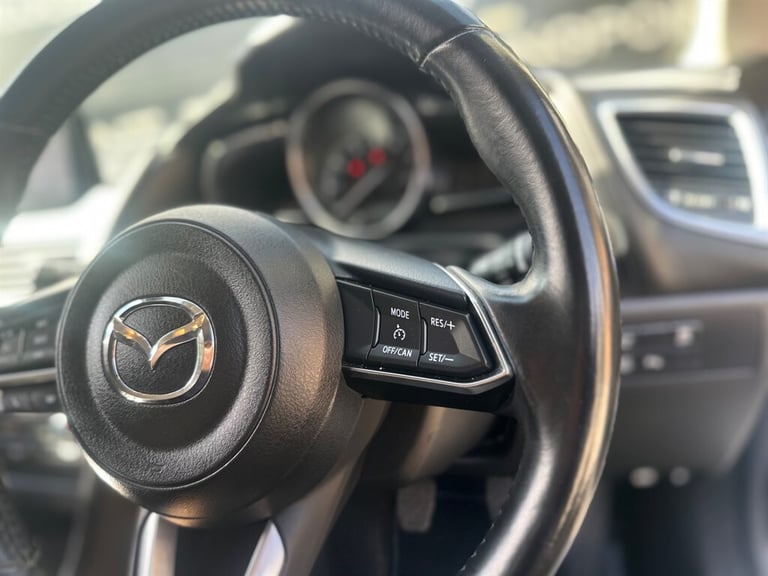 2016 Mazda Mazda3 2.0 Sport Nav 5dr Hatchback Petrol Manual