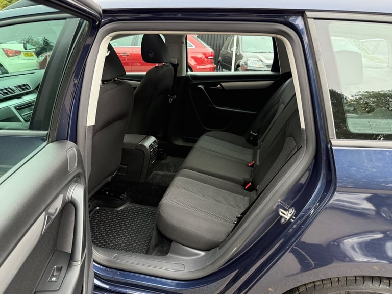 2010 Volkswagen Passat 1.6 TDI Bluemotion Tech S 5dr ESTATE DIESEL Manual